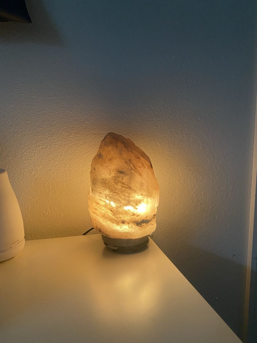 Himalayan Salt Lamp, Natural Crystal Rock Lamp, Air Purifying, Warm Glow