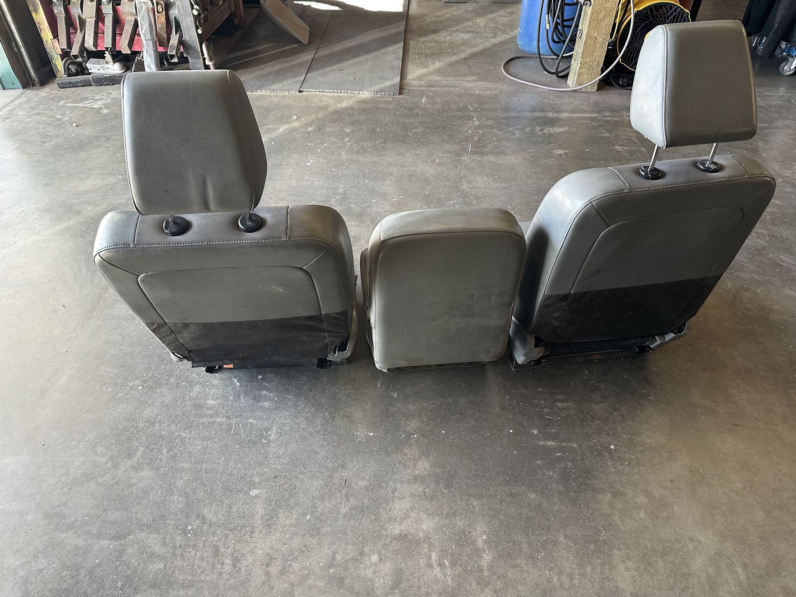 Set Gray Bucket Seats
