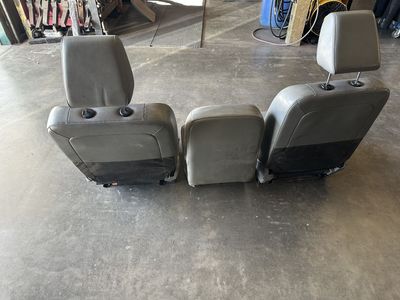 Set Gray Bucket Seats