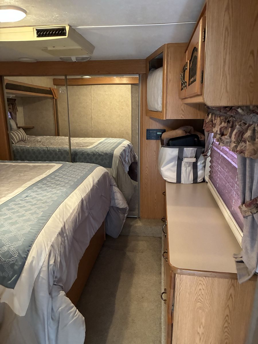 Main image 11