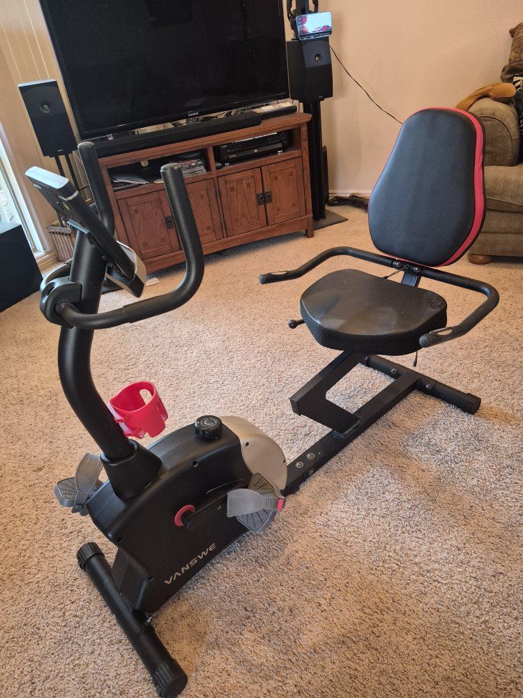 VANSWE Recumbent Exercise Bike - Smooth, Quiet, Adjustable Cardio Workout