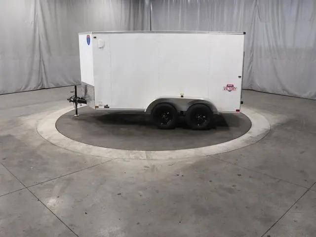 Main image 6