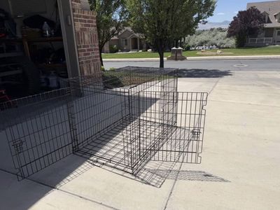 Dog crate 30”x48”