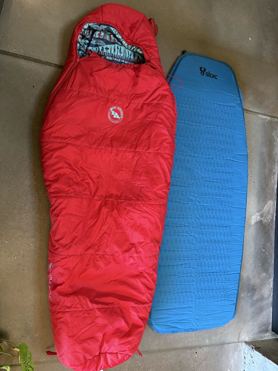 Big Agnes Little Red 15 Youth Sleeping Bag & Stoic LTWT Short Pad - Red, Excellent Condition