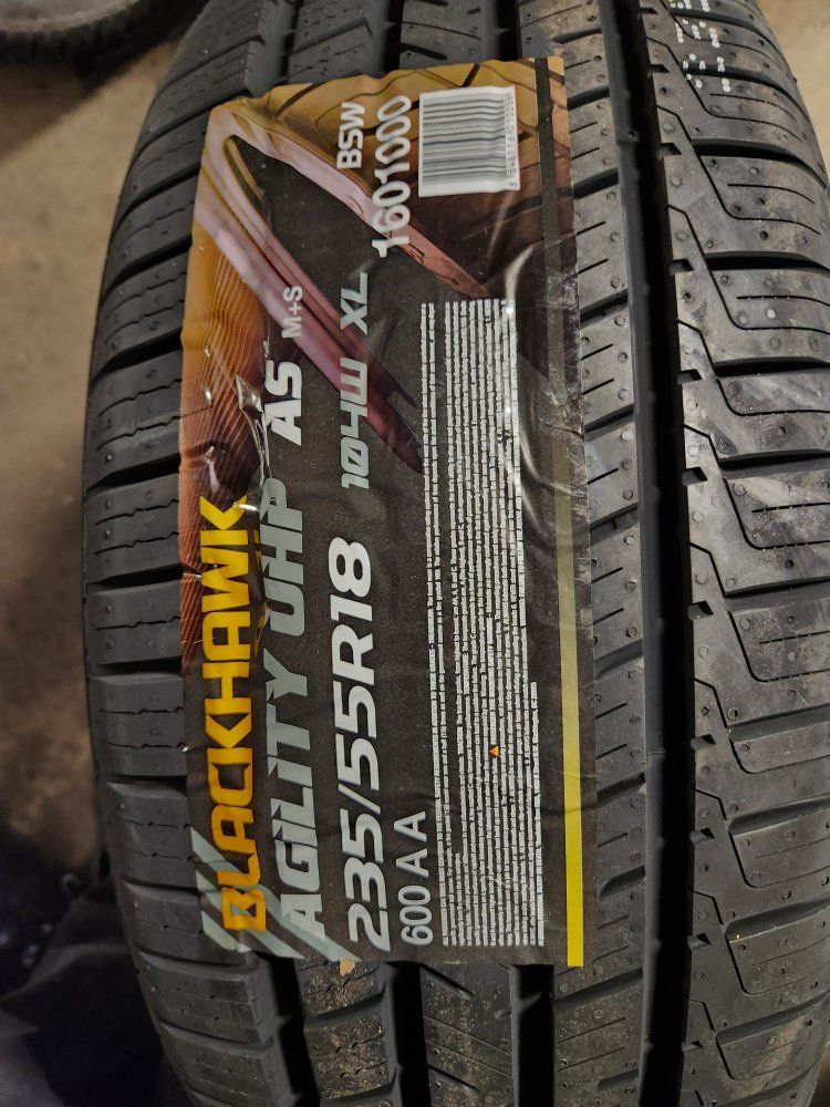 235/55r18 blackhawk agility suv