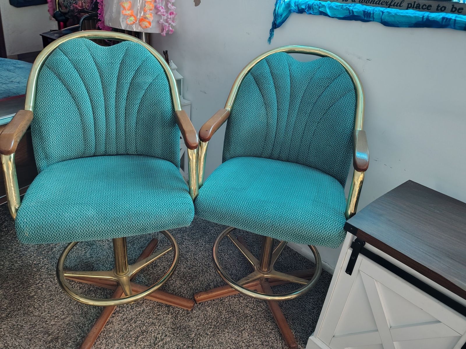 2 Green barstools