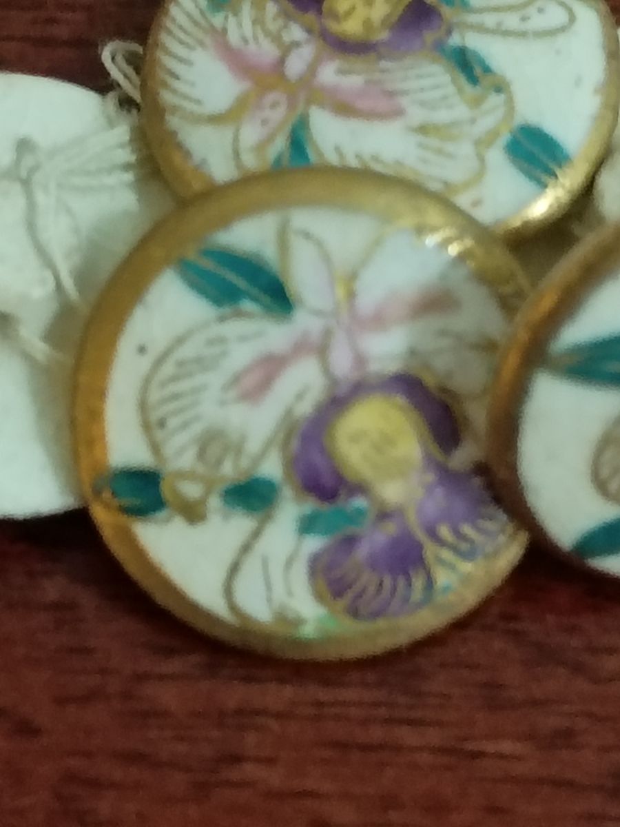 Antique Early 1900s Hand Painted Satsuma Buttons
