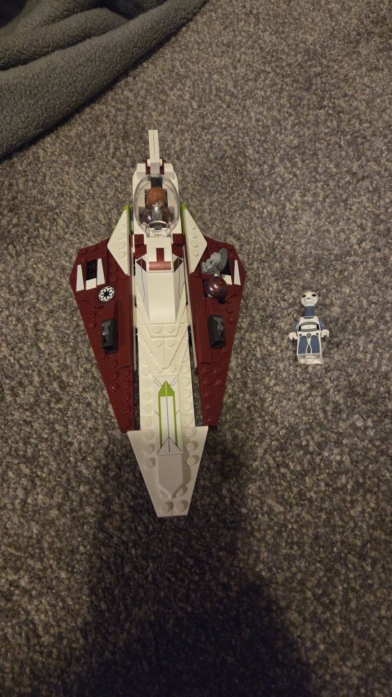 Main image 4