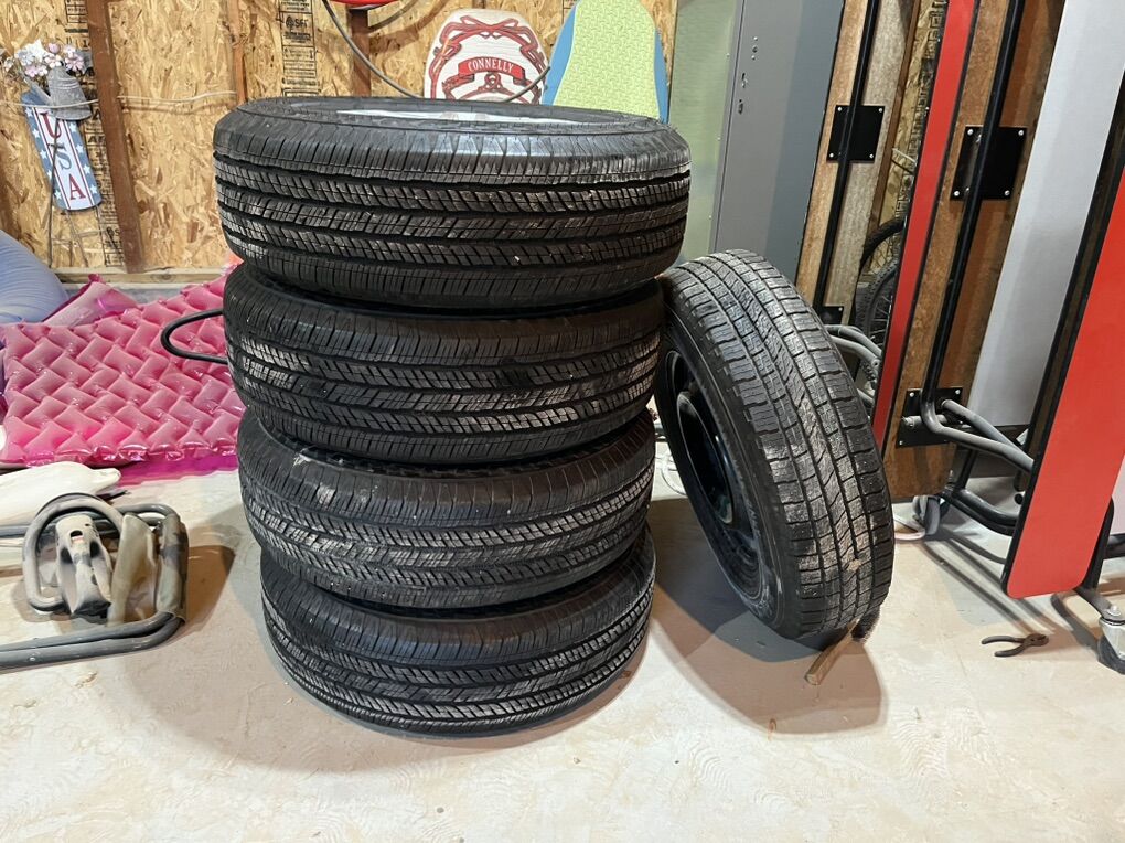 Toyota Tires With Rims And Spare. New 6 Lug