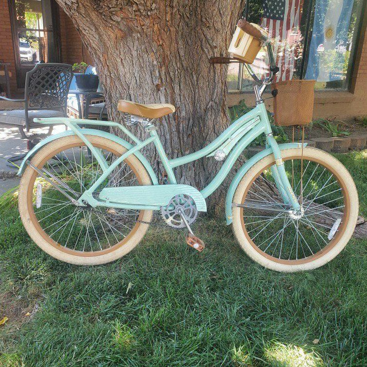Huffy Nel Lusso Girl's/Women's Cruiser Bike Bicycle