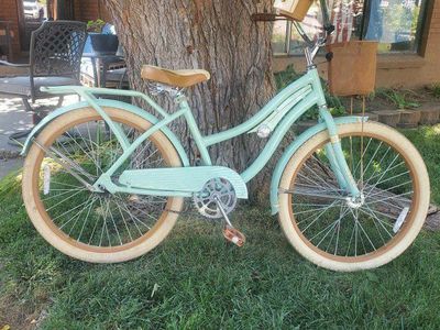 Huffy Nel Lusso Girl's/Women's Cruiser Bike Bicycle