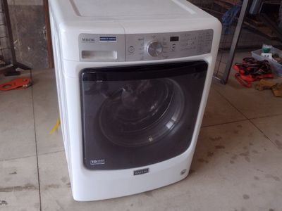 Maytag Direct Drive Front Load er - White