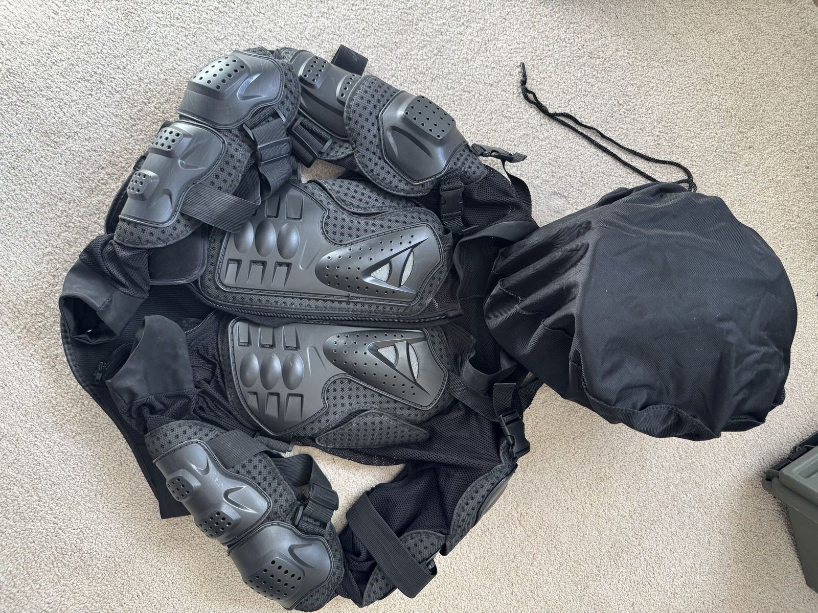 Black Motorcycle/Motocross Protective Jacket Body Armor - Size XL, Spine/Chest/Shoulder Protection