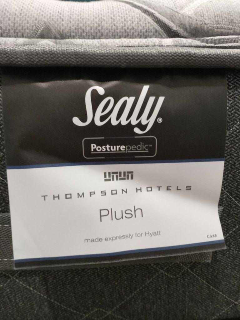 Seally Posture Pedic CA King Bed