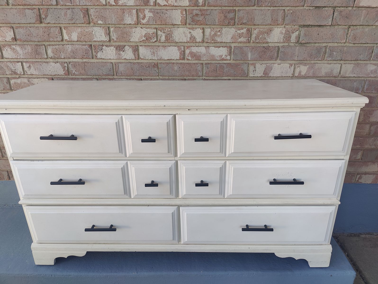 White Dresser 6 Drawers