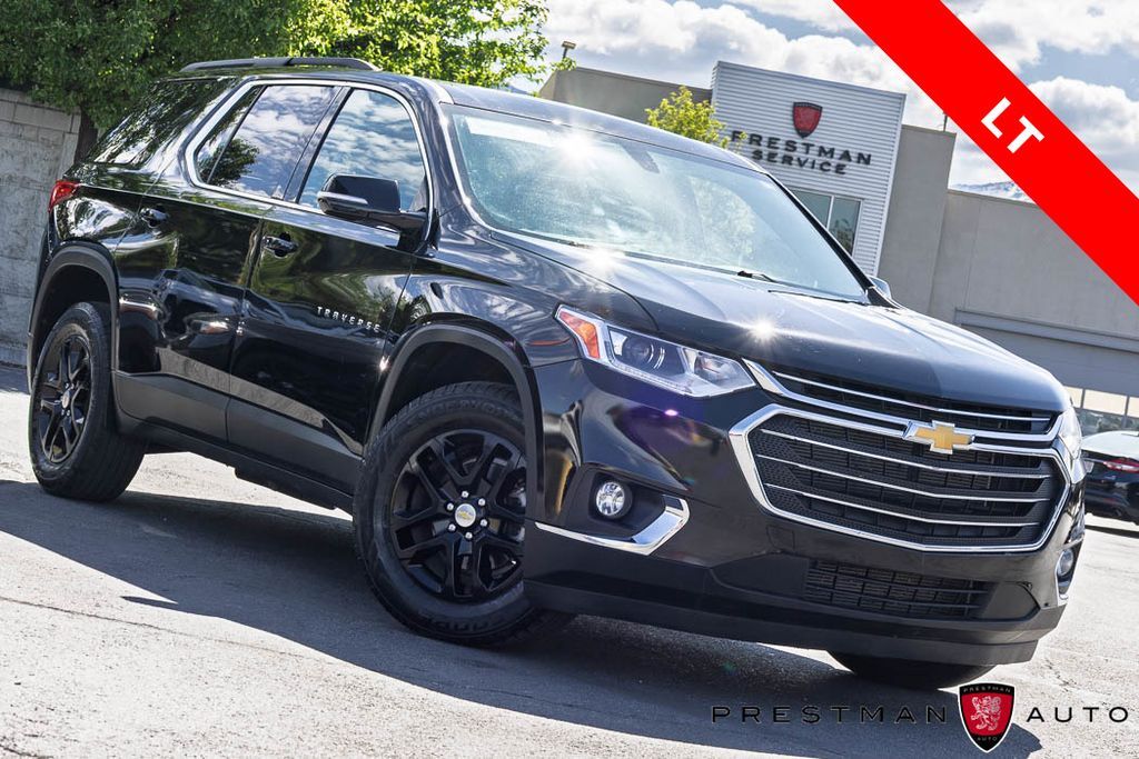 2020 Chevrolet Traverse LT Cloth