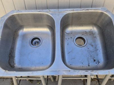 FREE Stainless Steel Double Basin Kitchen Sink - Approx. 32 inches wide