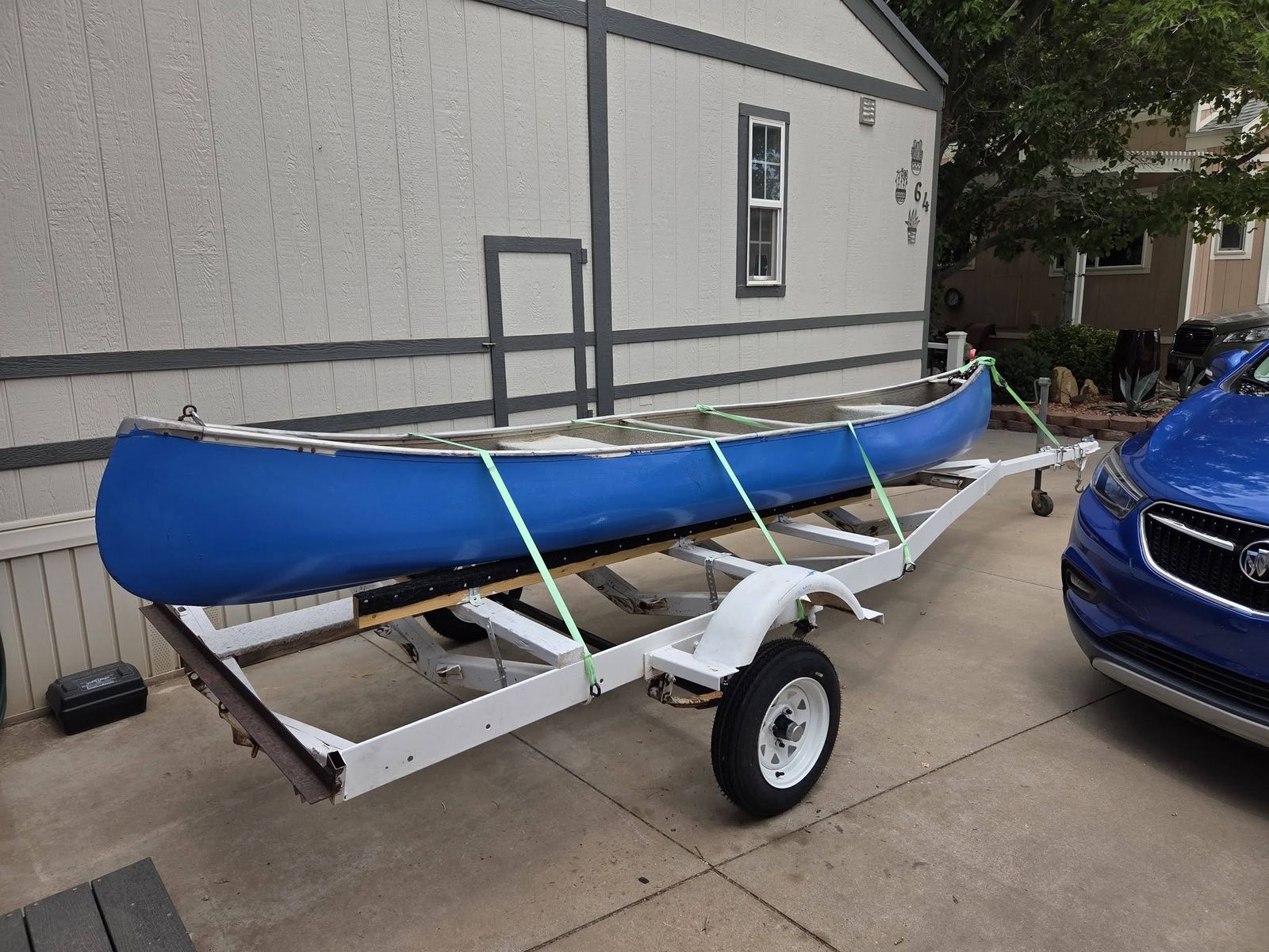 16foot canoe /20ft trailer