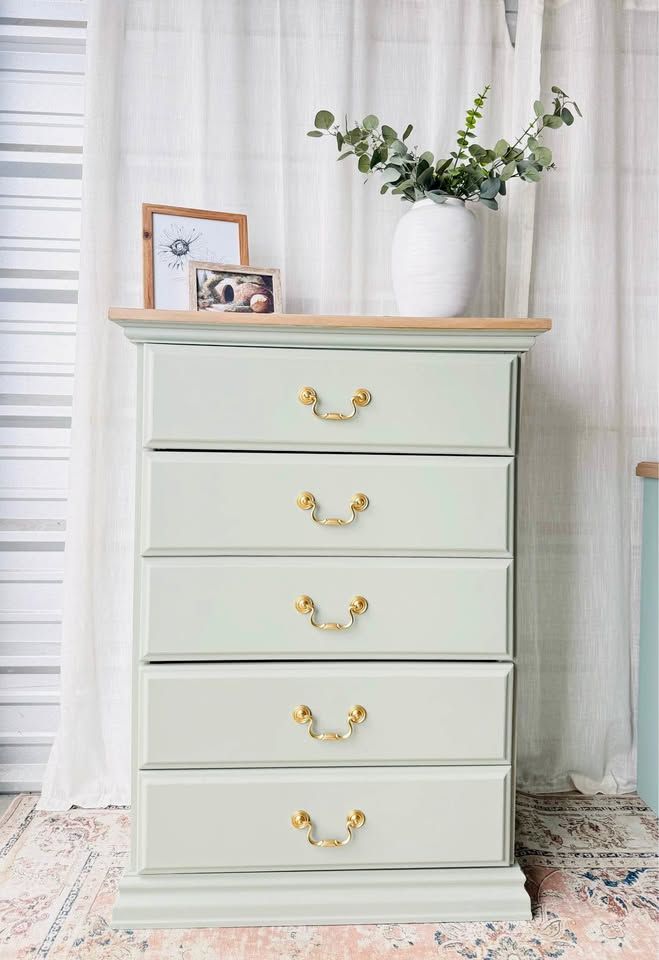 Modern Chic 5 Drawer Dresser | Modern Dresser | 5 Drawer Chest #1