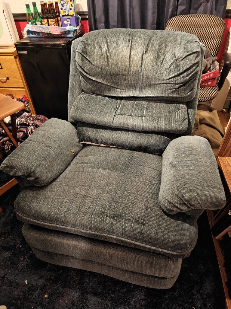 Recliner