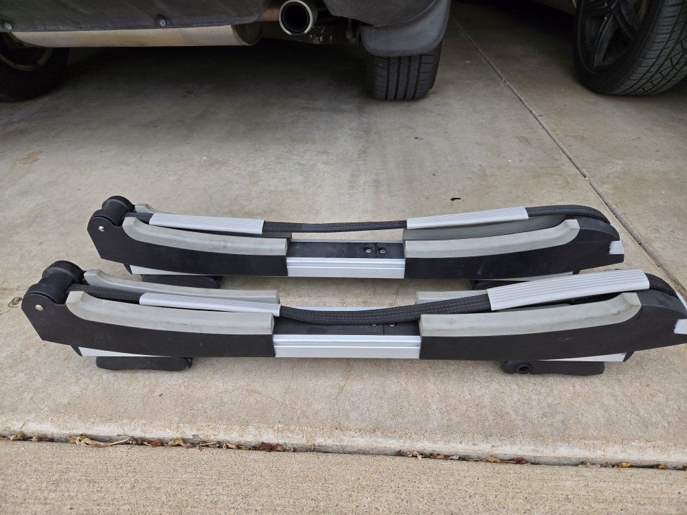 Thule SUP Taxi XT Paddleboard Roof Rack - Pair for Car/SUV