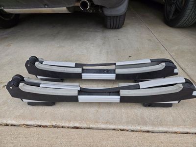 Thule SUP Taxi XT Paddleboard Roof Rack - Pair for Car/SUV