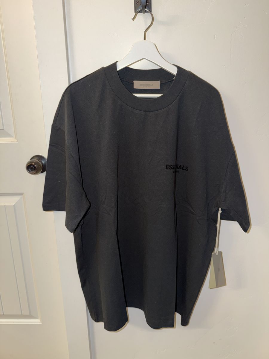 Essentials Fear of God Graphic T-Shirt Black Oversized XL