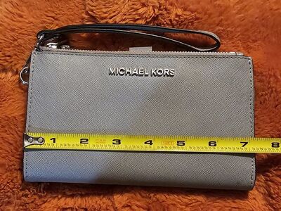 Michael Kors wristlet