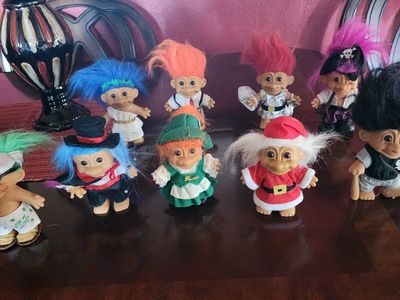 Vintage Russ Troll Doll Collection - Lot of 9 Dressed Trolls, 3-5" Tall, Assorted Outfits $68 Obo