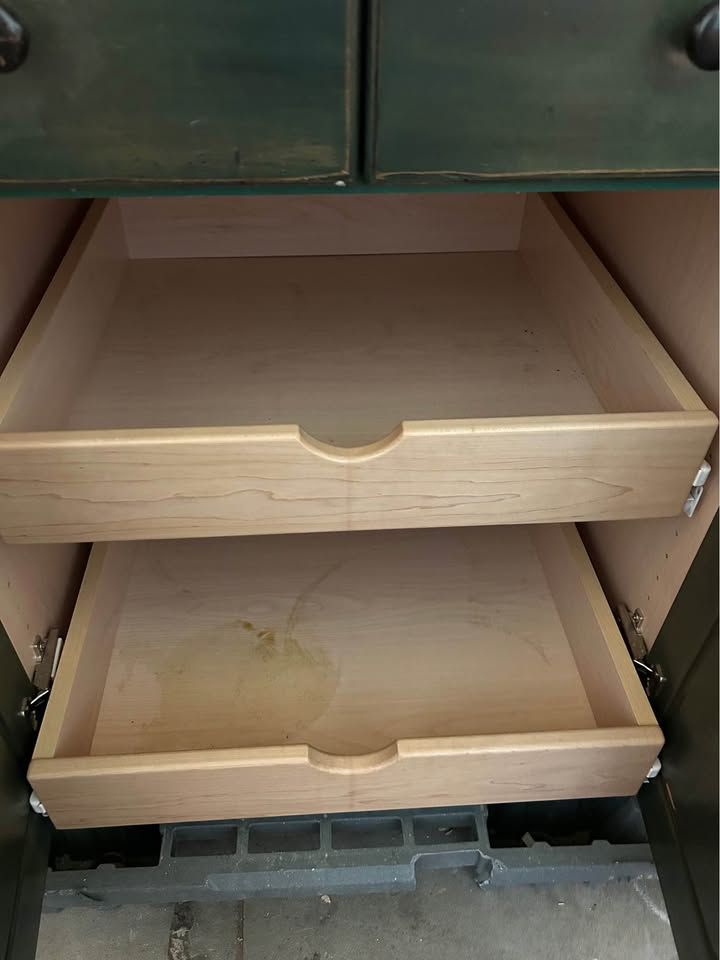 Main image 4