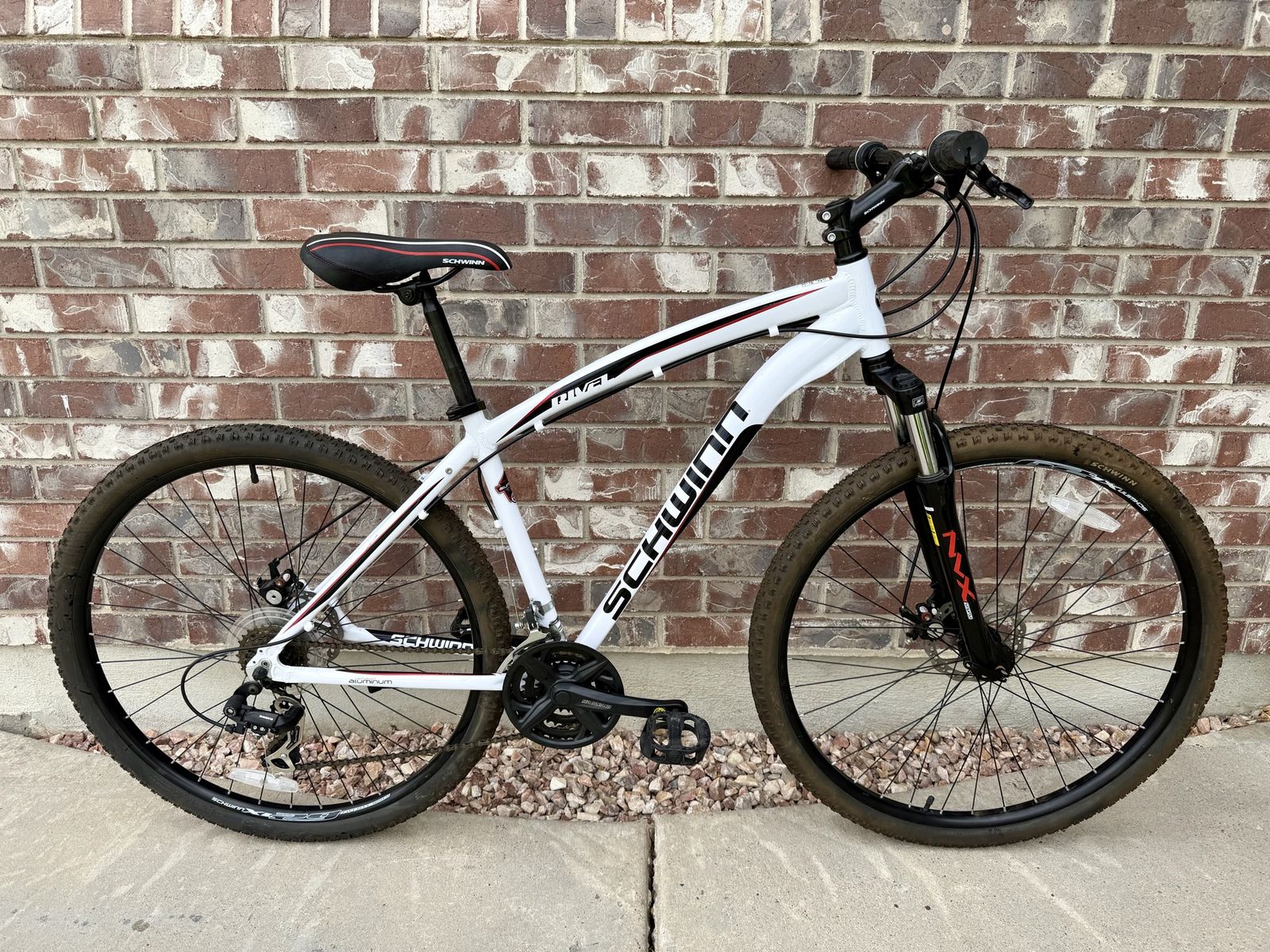 Medium Schwinn Rivel 29” Mountain Bike