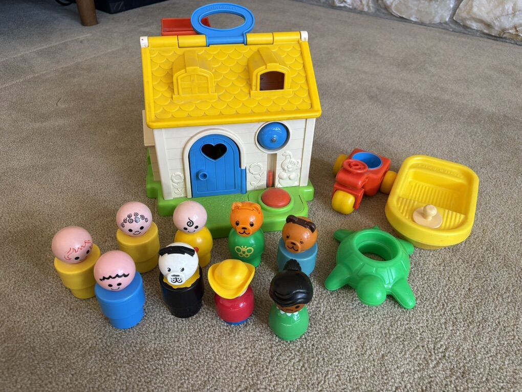 Vintage Fisher-Price Discovery Cottage Set
