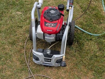 Homelite 3100 PSI 2.6 GPM Pressure Washer with Honda GCV190 Engine - High Performance