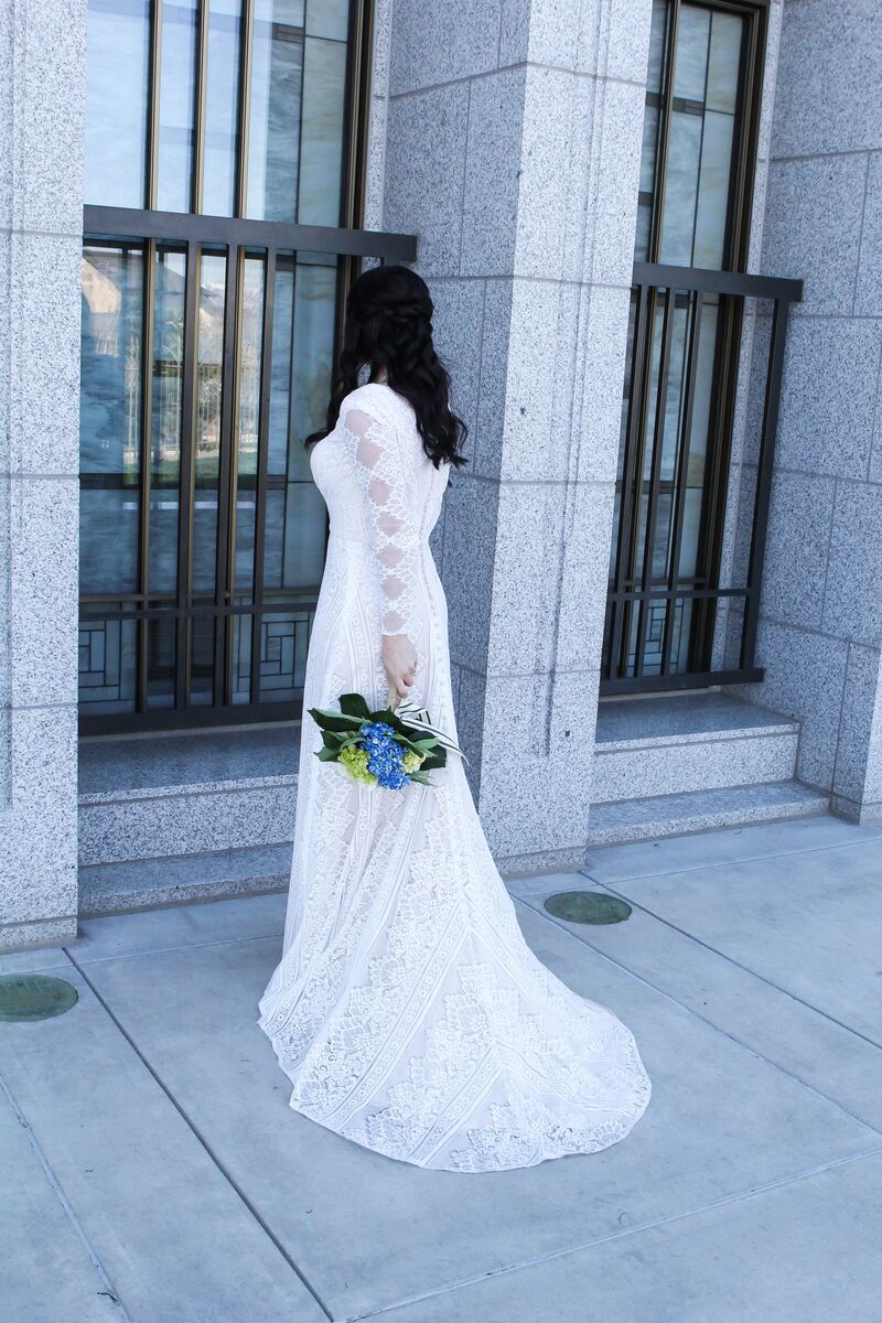 Elegant Wedding Dress