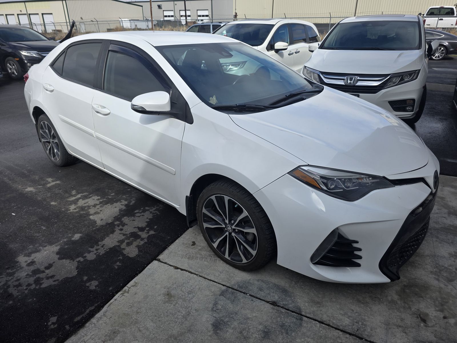 2018 TOYOTA COROLLA SE