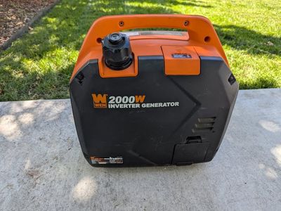 WEN 56203i 2000W Inverter Generator – Low Hours, Pristine Condition