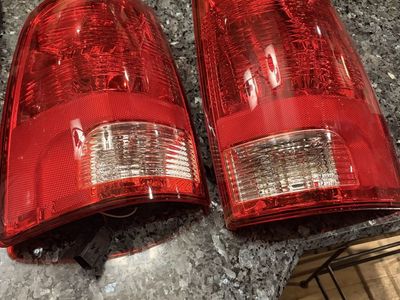 2015 dodge ram 2500/3500 led taillights.