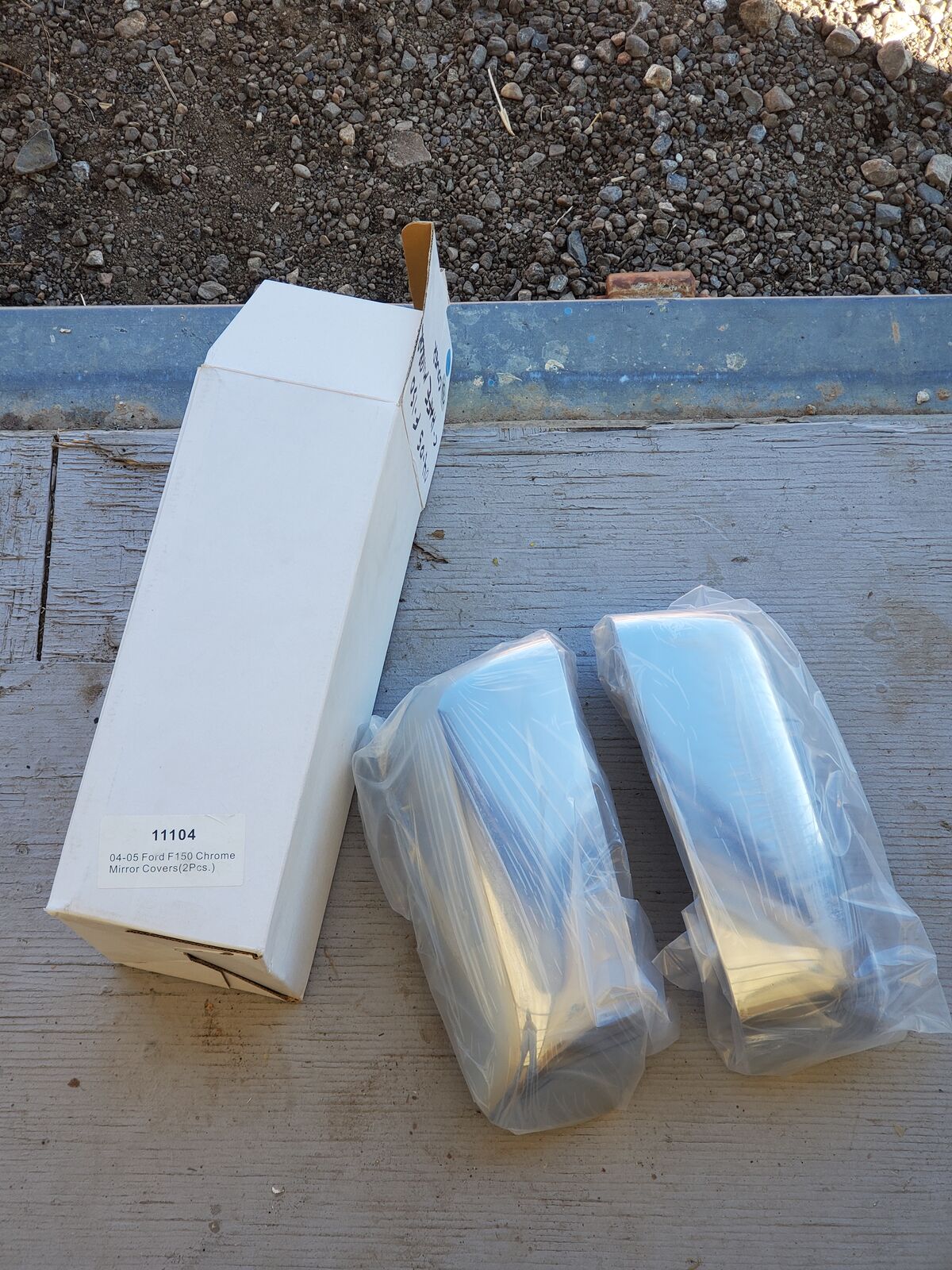 2004-2005 Ford F-150 Chrome Mirror Covers