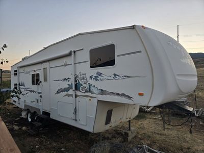 2004 Forest River Wildcat Bunkhouse