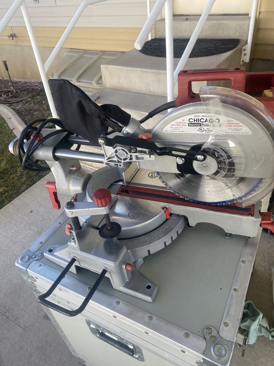 Slide MIter Saw