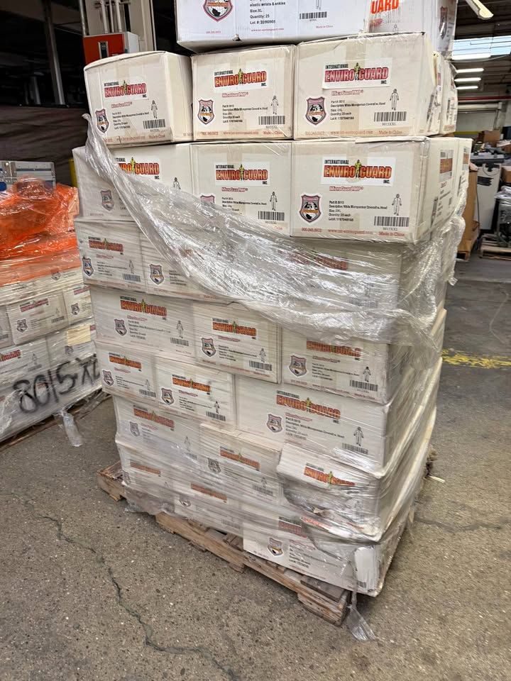 Disposable Protective Coveralls (25/Box) – Contractor / Paint / Mold Use