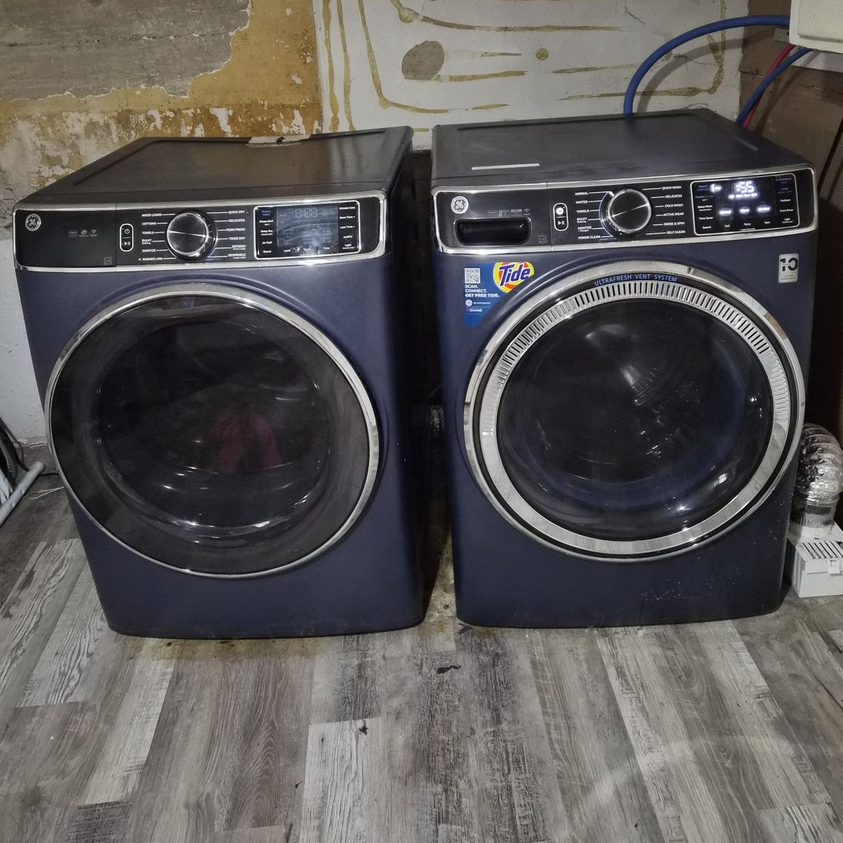 GE Frontloading Washer and Dryer