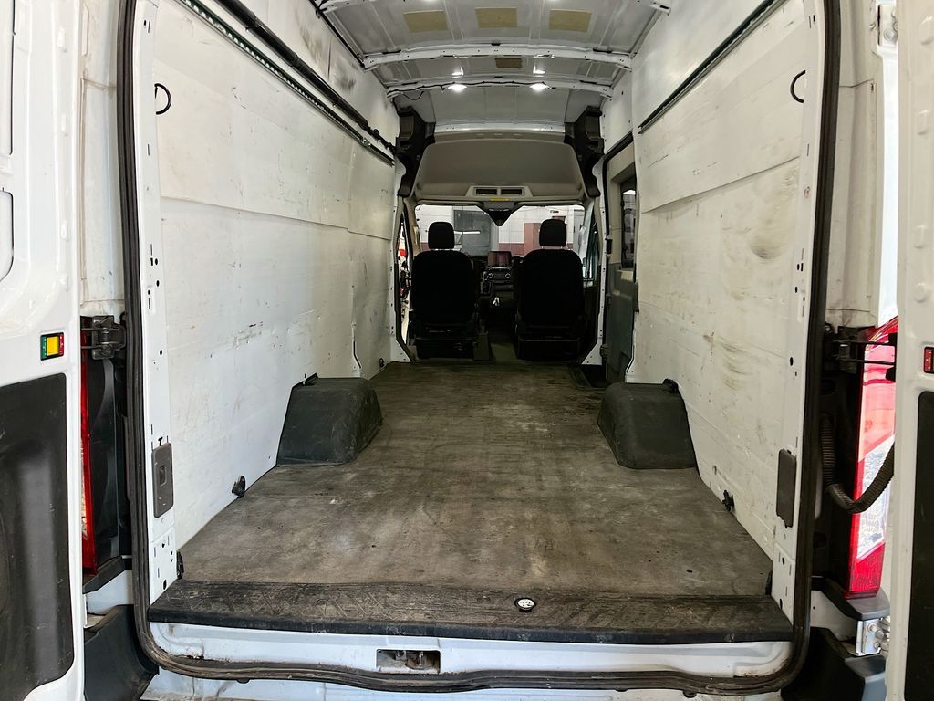 Main image 22
