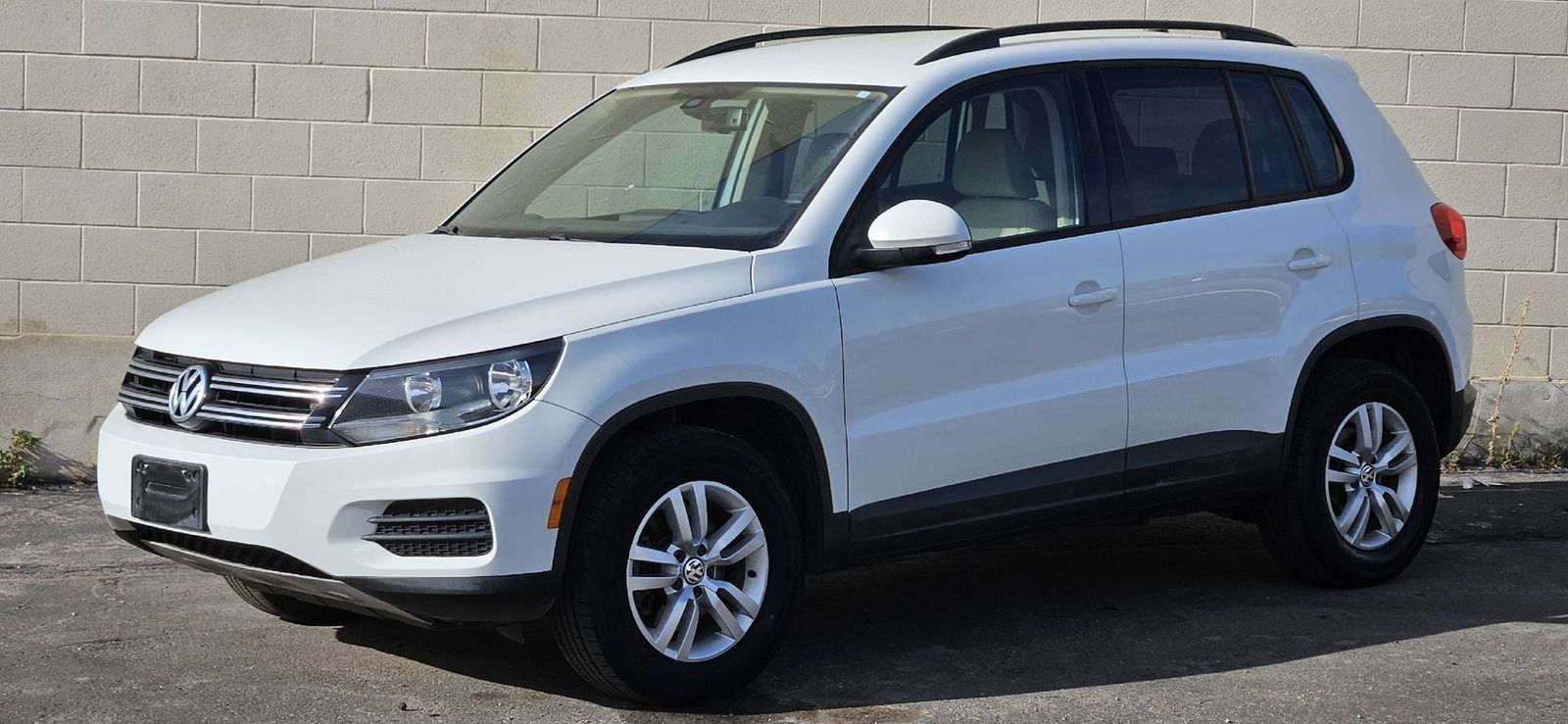 2017 VOLKSWAGEN TIGUAN 2.0T S 4Motion