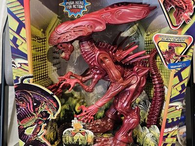 Deluxe Alien Queen 2021 Collection