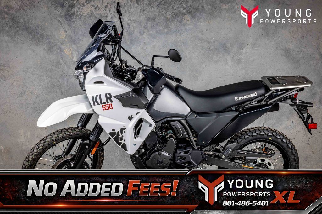 2025 Kawasaki KLR®650 Pearl Crystal White/Metallic Carbon Gray ABS
