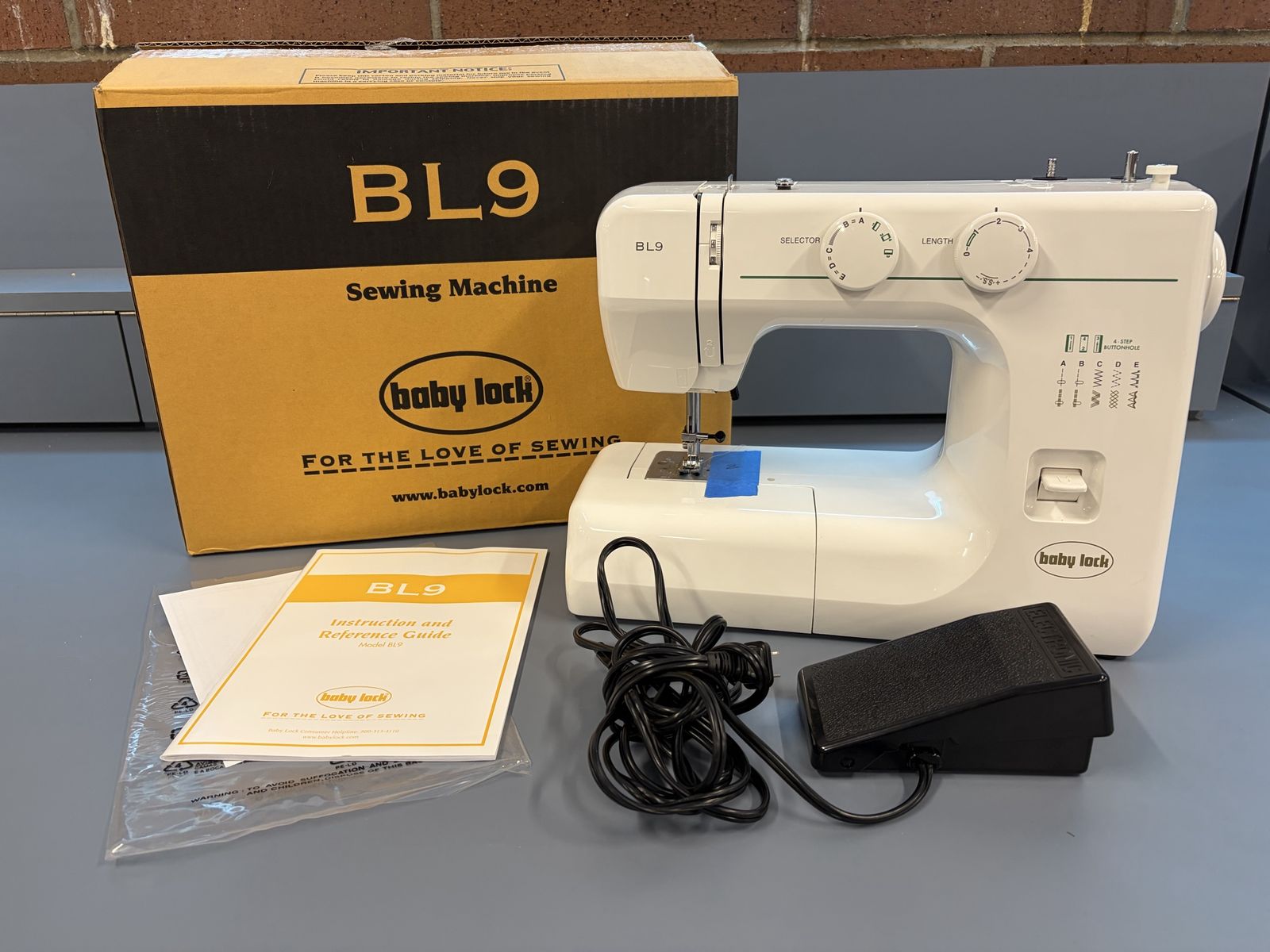 Baby Lock BL9 Sewing Machine