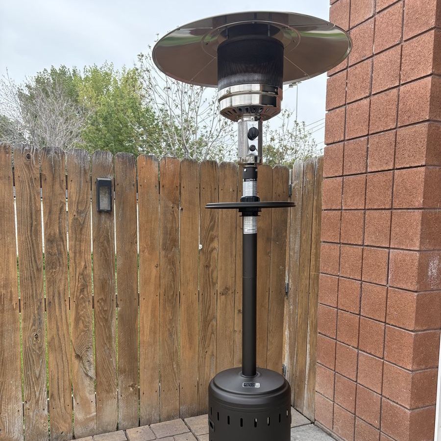 Golden Flame XL Outdoor Propane Patio Heater 46,000 BTU Like New Condition