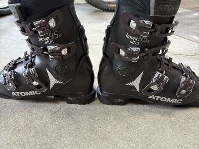 Atomic Hawk 95 Ultra 25.5 Womens