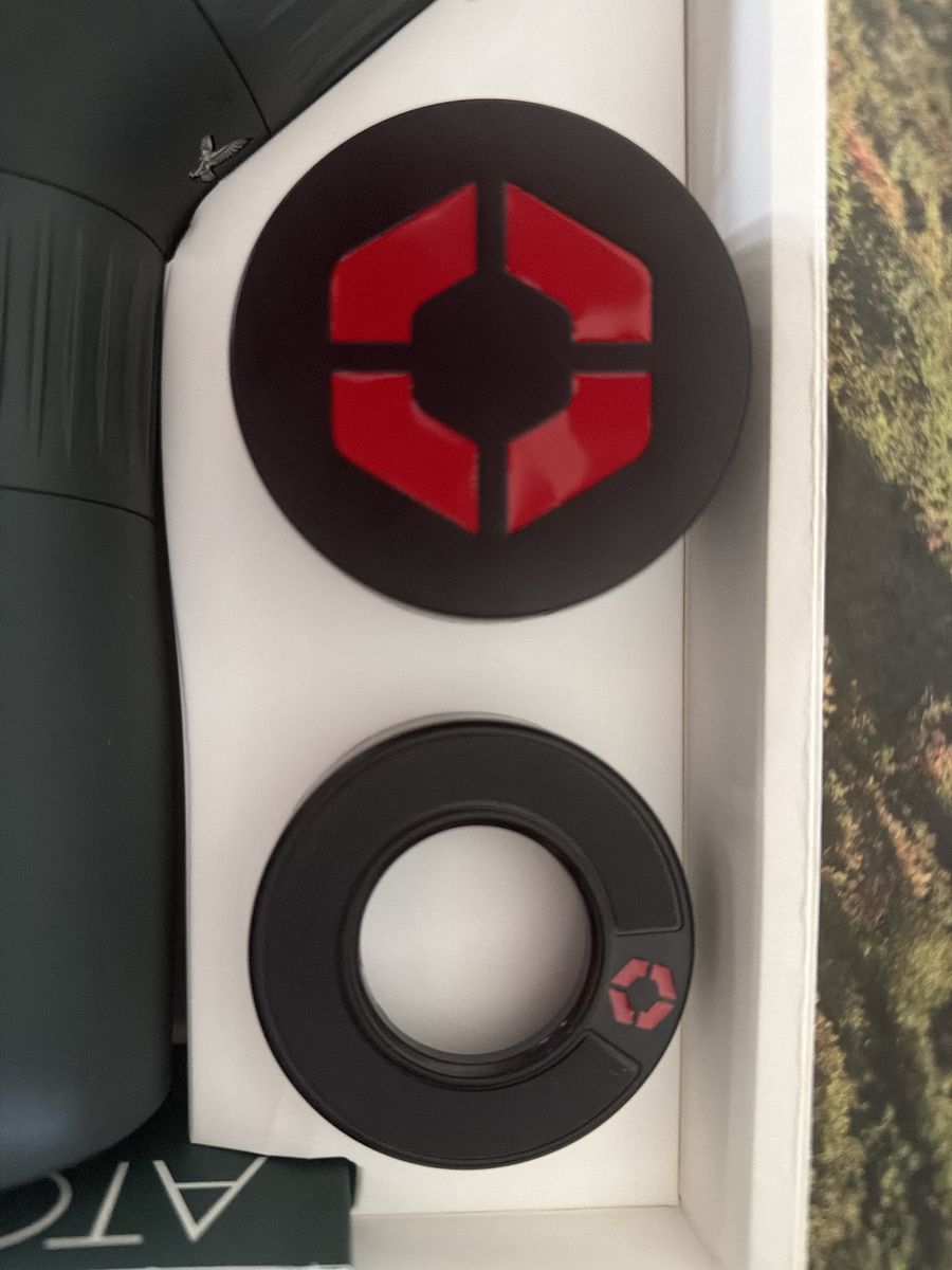 Main image 3